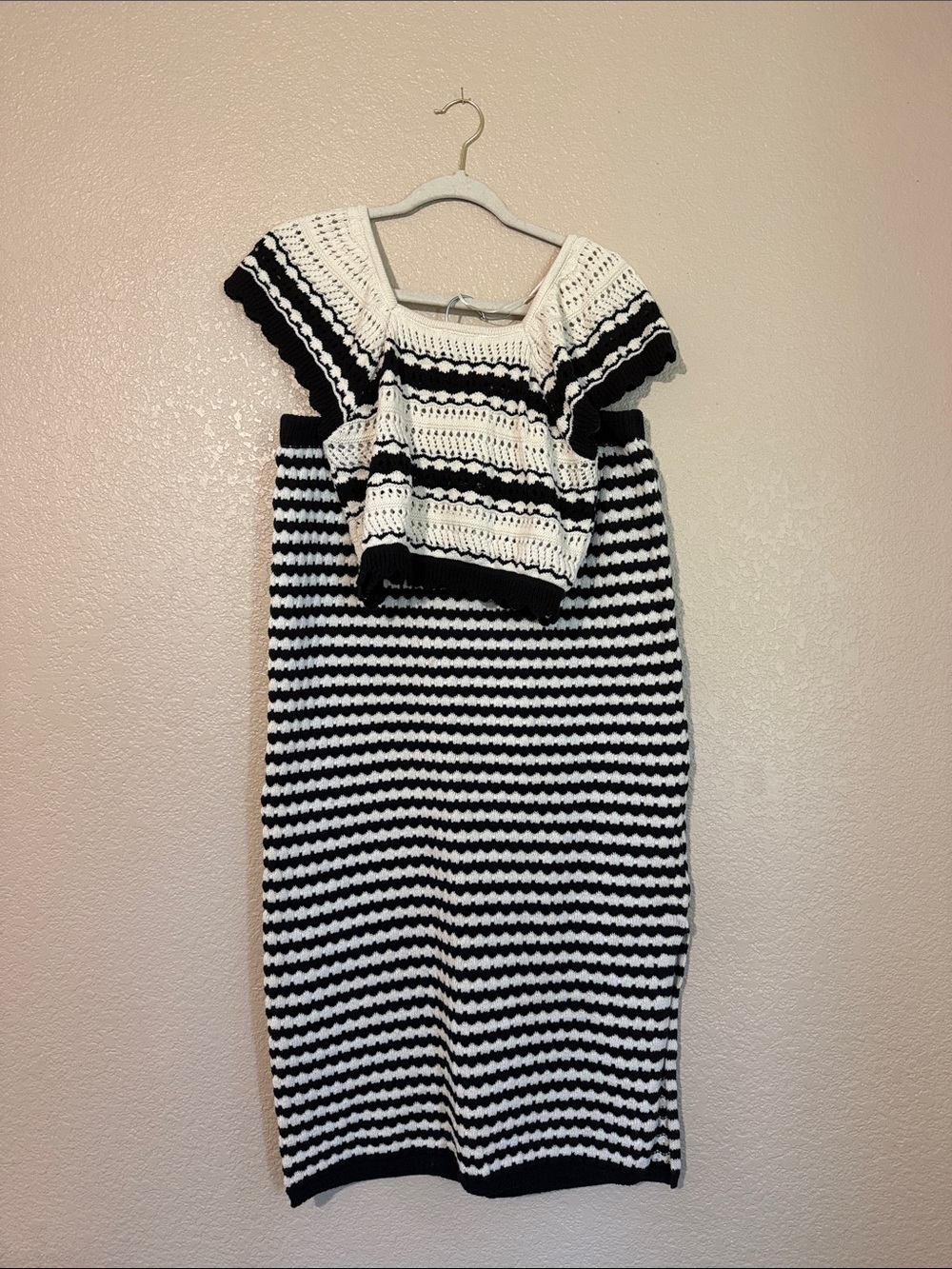 Women's Black and White Striped Crochet Skirt Set